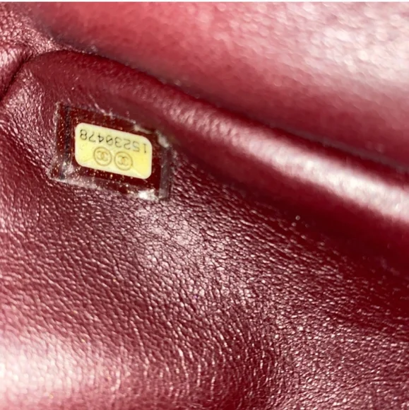 Authentic chanel bag - Picture 16 of 16